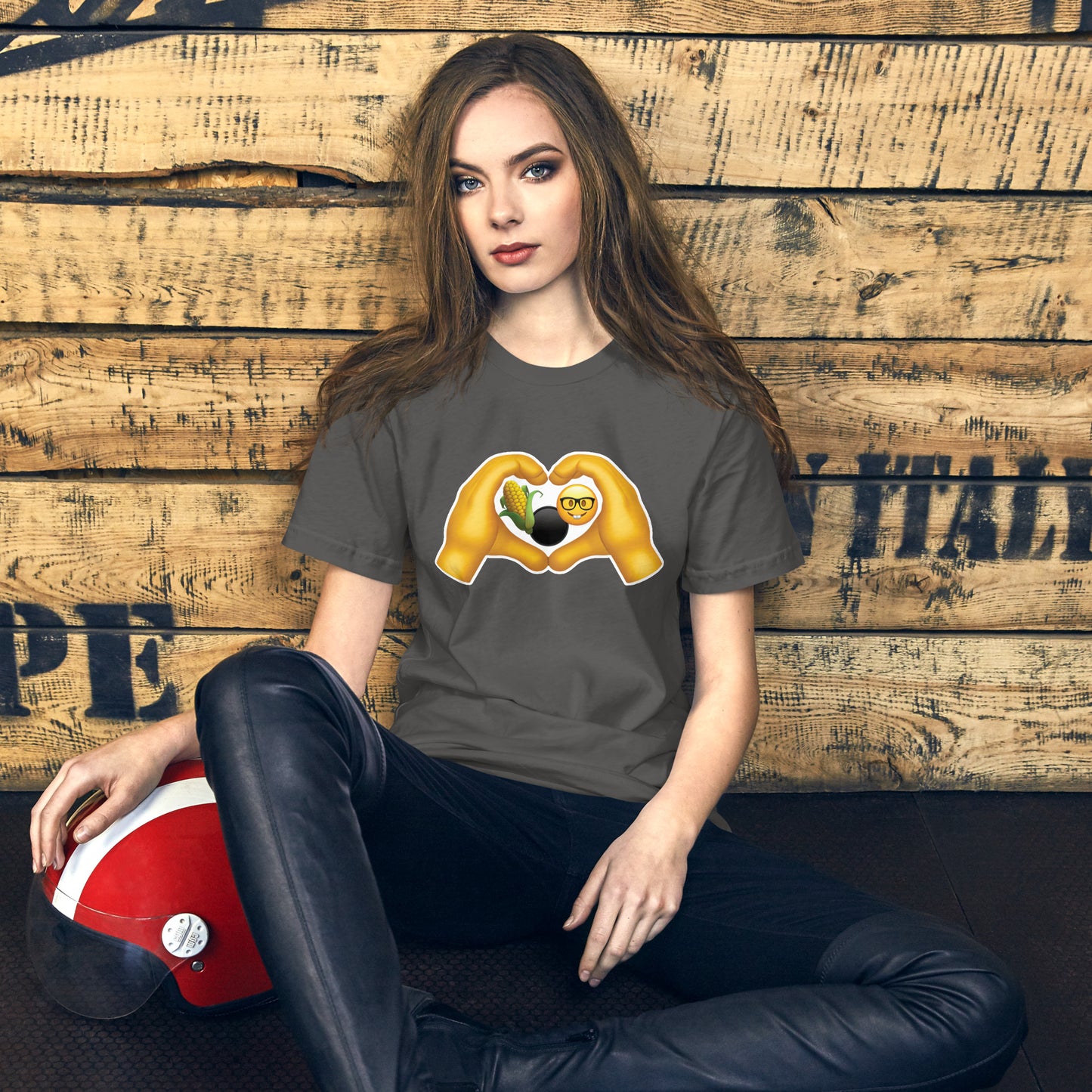 Cornhole Nerds Emoji Love Unisex t-shirt